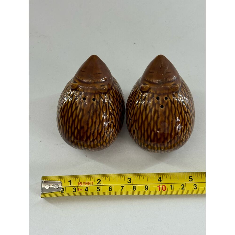 Hedgehog Salt & Pepper Shaker Set Ceramic Boho Hippie Retro Adorable - Picture 7 of 8